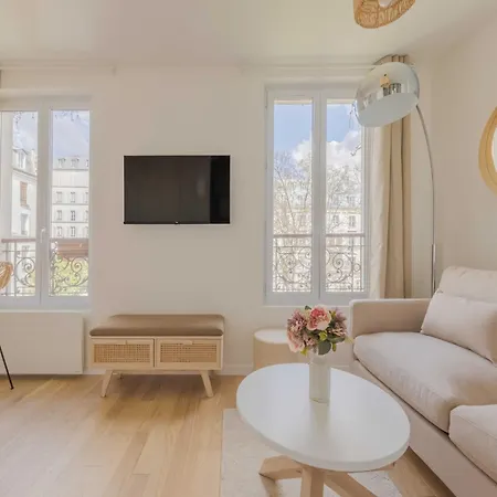 1bdr Passage Des Abbesses Apartment *